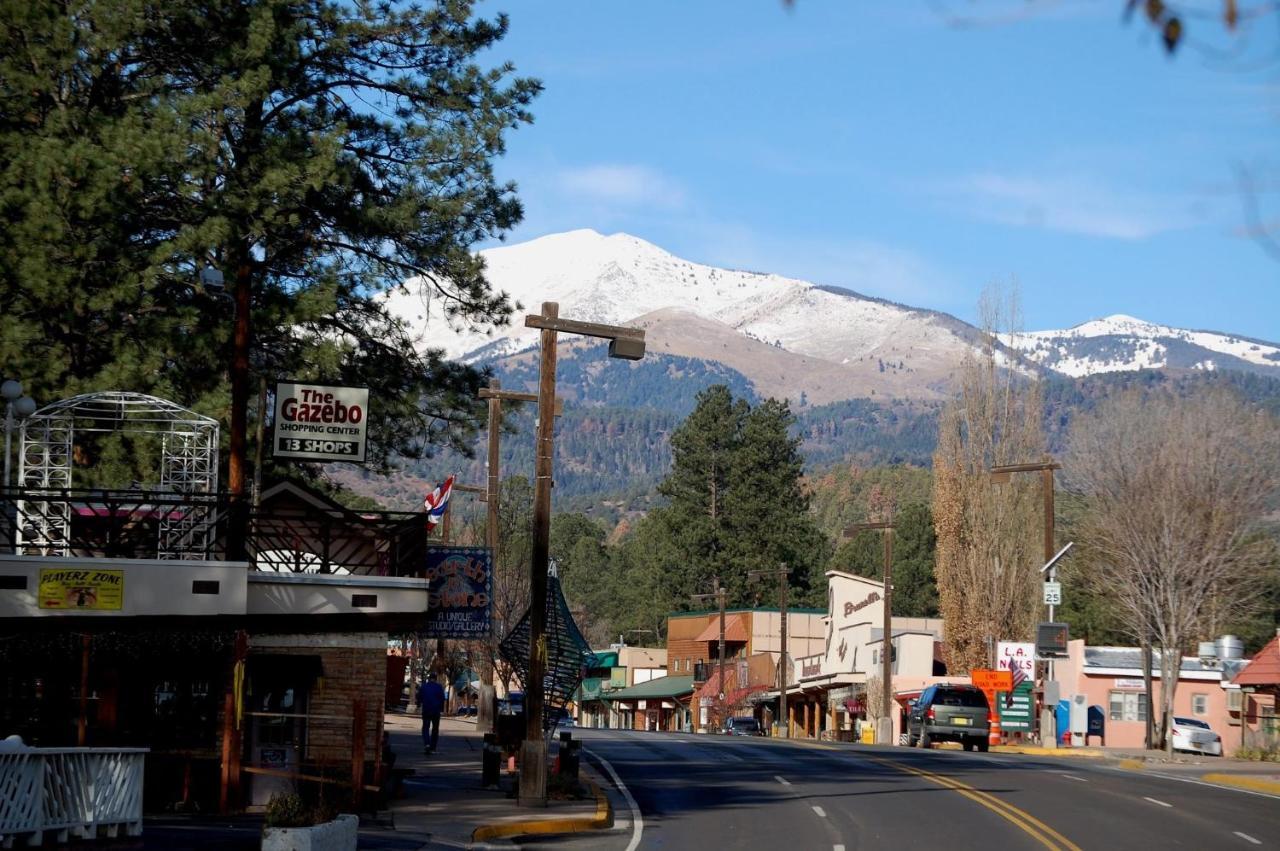 Perfect Cabin, 2 Bedrooms, Fireplace, Midtown, Sleeps 5 Ruidoso Eksteriør bilde